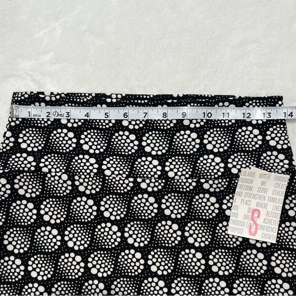 NEW Pencil Skirt High Waist Geometric LuLaRoe Cassie Black White Small S NWT - Picture 5 of 16